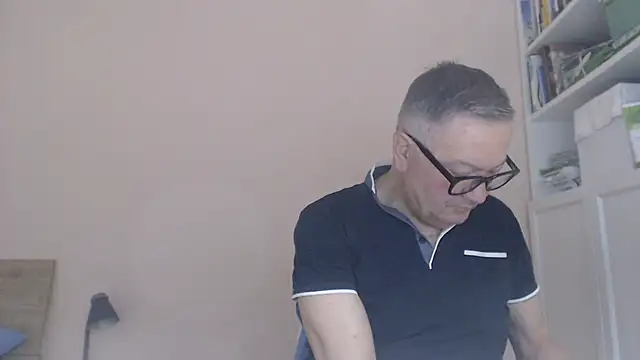 YOU6me's Webcam Show