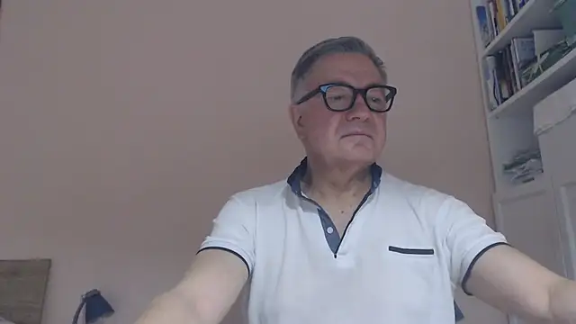 YOU6me Webcam show