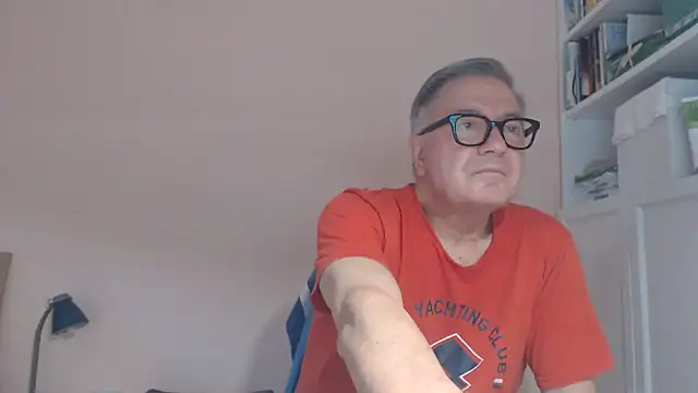 YOU6me Show in webcam