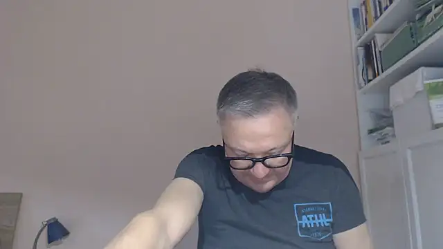 YOU6me's Webcam Show