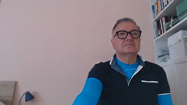 YOU6me webkamerás műsora