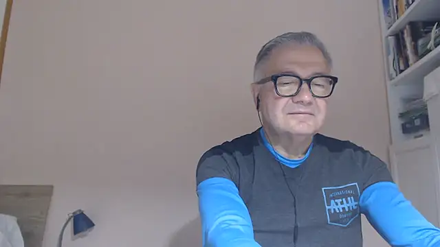 YOU6me's Webcam Show