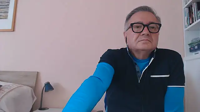 YOU6me Webcamshow
