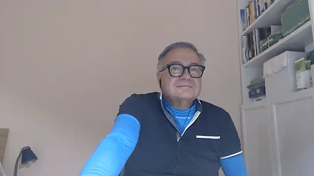 YOU6me Webcam show