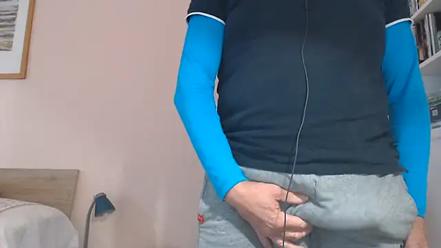 YOU6me webcam show