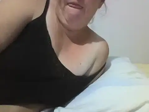 Webkamerová show JuicyBellaaa