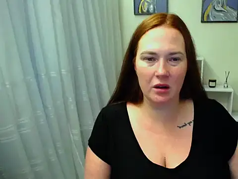 Lady_Tiana's Live XXX Chat