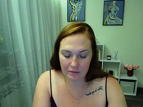 Lady_Tiana's Live XXX Chat