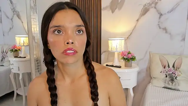 hannahill69's Live XXX Chat
