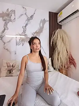 Chatroom XXX en direct de hannahill69