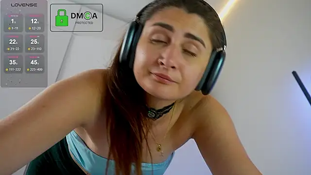 Živý XXX chat DeILia_Persis