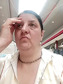 Chat XXX Live RidemerafSuzana