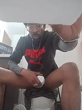 CumGetIt0225 webkamerás műsora