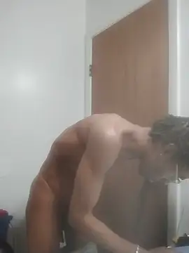 CumGetIt0225: διαδικτυακό σόου στην κάμερα