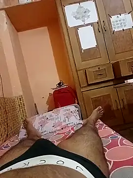 fuckathome23 网络视讯表演