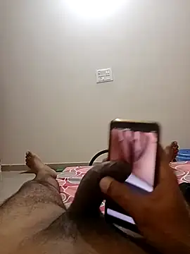fuckathome23 Adlı Modelin Web Kamerası Şovu