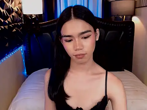 Christine_pretty 在線直播表演