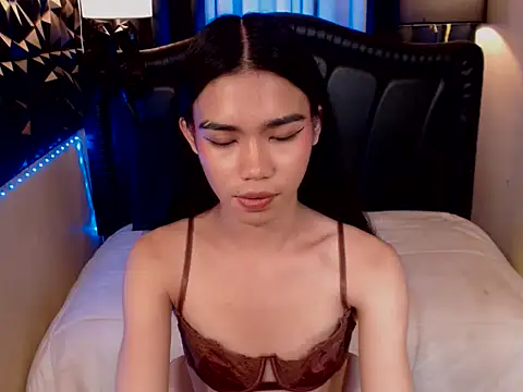 Christine_prettyのウェブカメラショー
