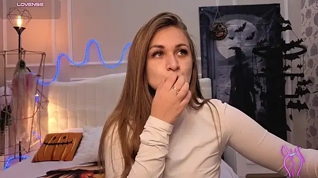 BeataBabe Adlı Modelin Canlı XXX Sohbeti