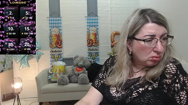 XXX chat uživo modela KKMimiKK