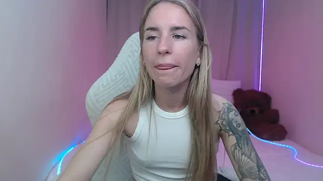 DeboraHorny Live XXX-Chat