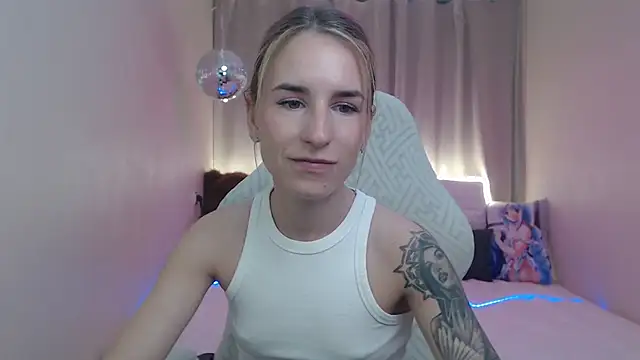 Chatroom XXX en direct de DeboraHorny