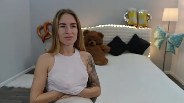 Show modela DeboraHorny na web-kameri