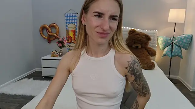 XXX chat uživo modela DeboraHorny