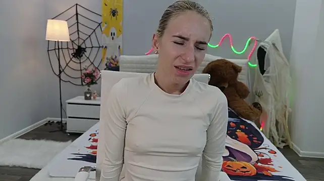 Chat +18 de DeboraHorny ao vivo