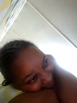 Goddess_of_Hearts Adlı Modelin Web Kamerası Şovu