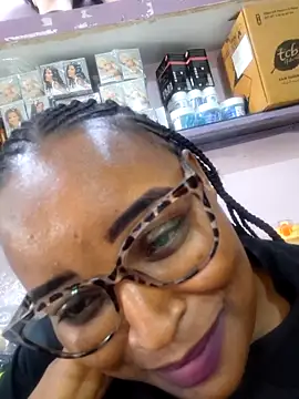 Goddess_of_Hearts' Webcam Show