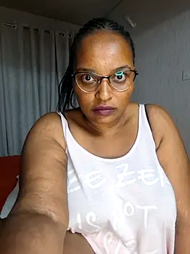 Goddess_of_Hearts Chat XXX in diretta