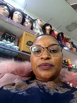 Goddess_of_Hearts Chat XXX live