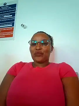 Goddess_of_Hearts' Webcam Show