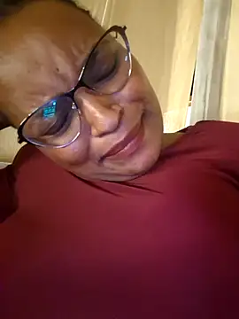 Goddess_of_Hearts' Webcam Show