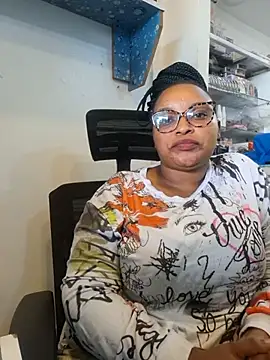 Goddess_of_Hearts XXX чат на живо