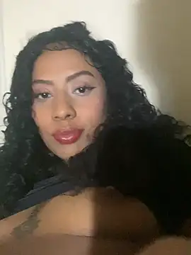Czat XXX na żywo – samay_cole