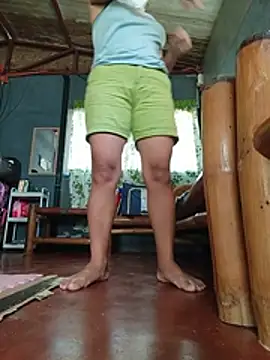 mommalecious' Live XXX Chat