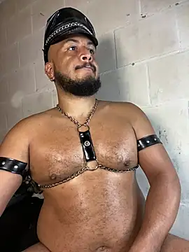 the_master_foal_'s Webcam Show