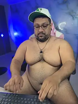 jacoob_woods: διαδικτυακό σόου στην κάμερα