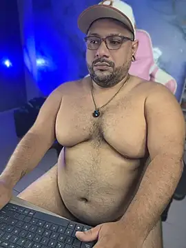 Pokazy przed kamerką – jacoob_woods
