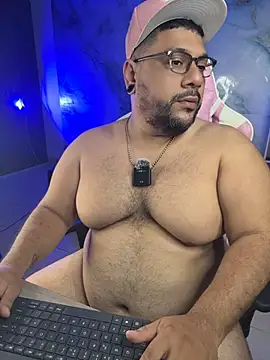 Pokazy przed kamerką – jacoob_woods