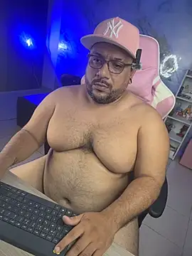 Show modela jacoob_woods na web-kameri