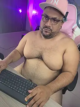 Show modela jacoob_woods na web-kameri