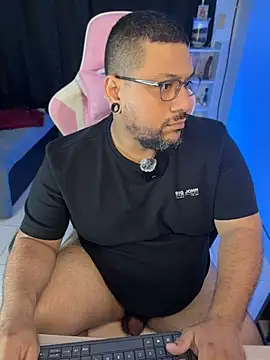 הופעת וובקאם של jacoob_woods