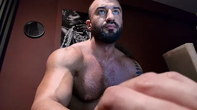 MuscleJohnn Webbikameraesitys