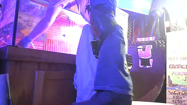 Show modela TheHellBilly na web-kameri