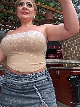 Pokazy przed kamerką – anita1976