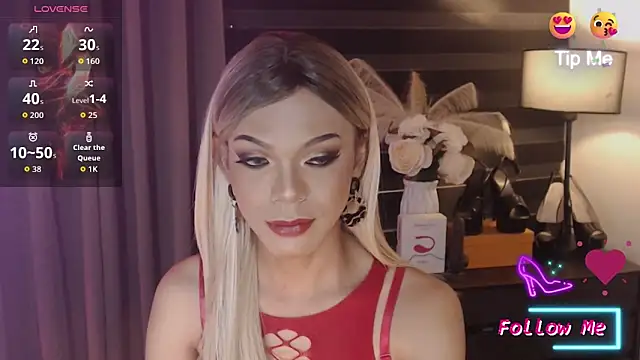 HugecockAlexan Webbikameraesitys