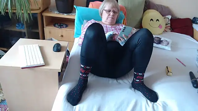 Dorina 现场XXX聊天